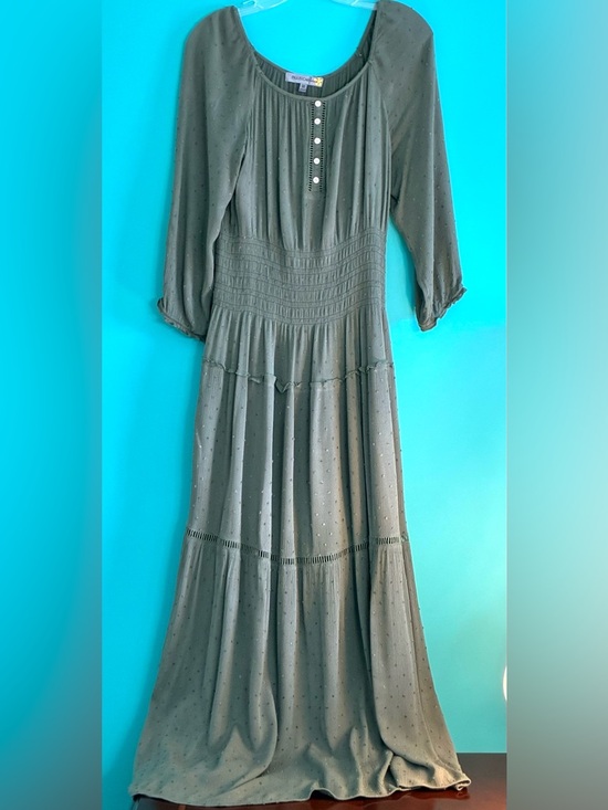 Olive Maxi Boho Dress - Picture 10 of 16